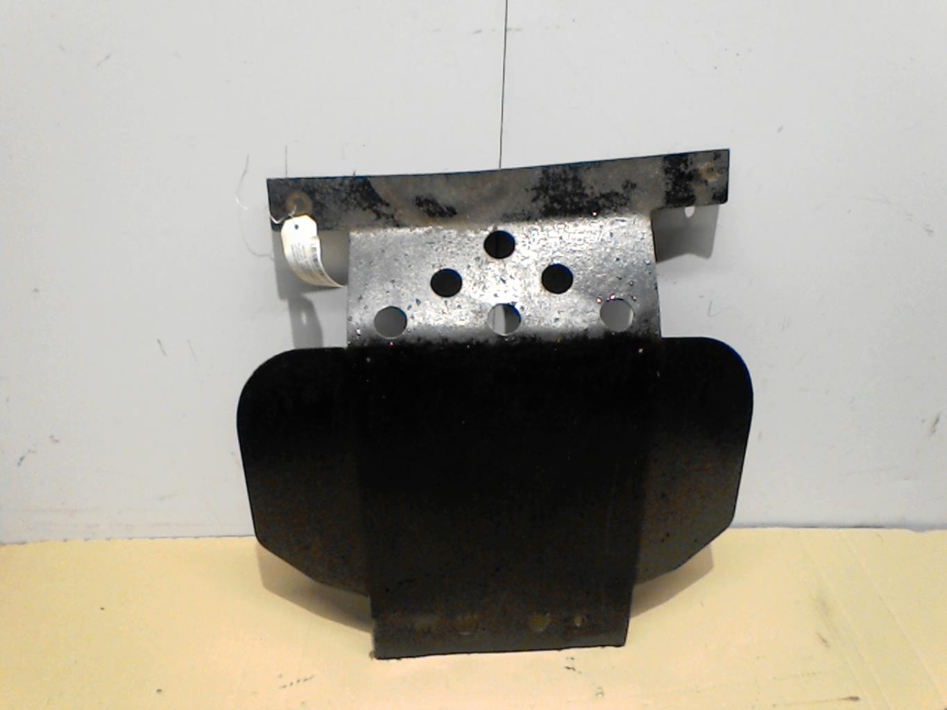 Cache sous moteur