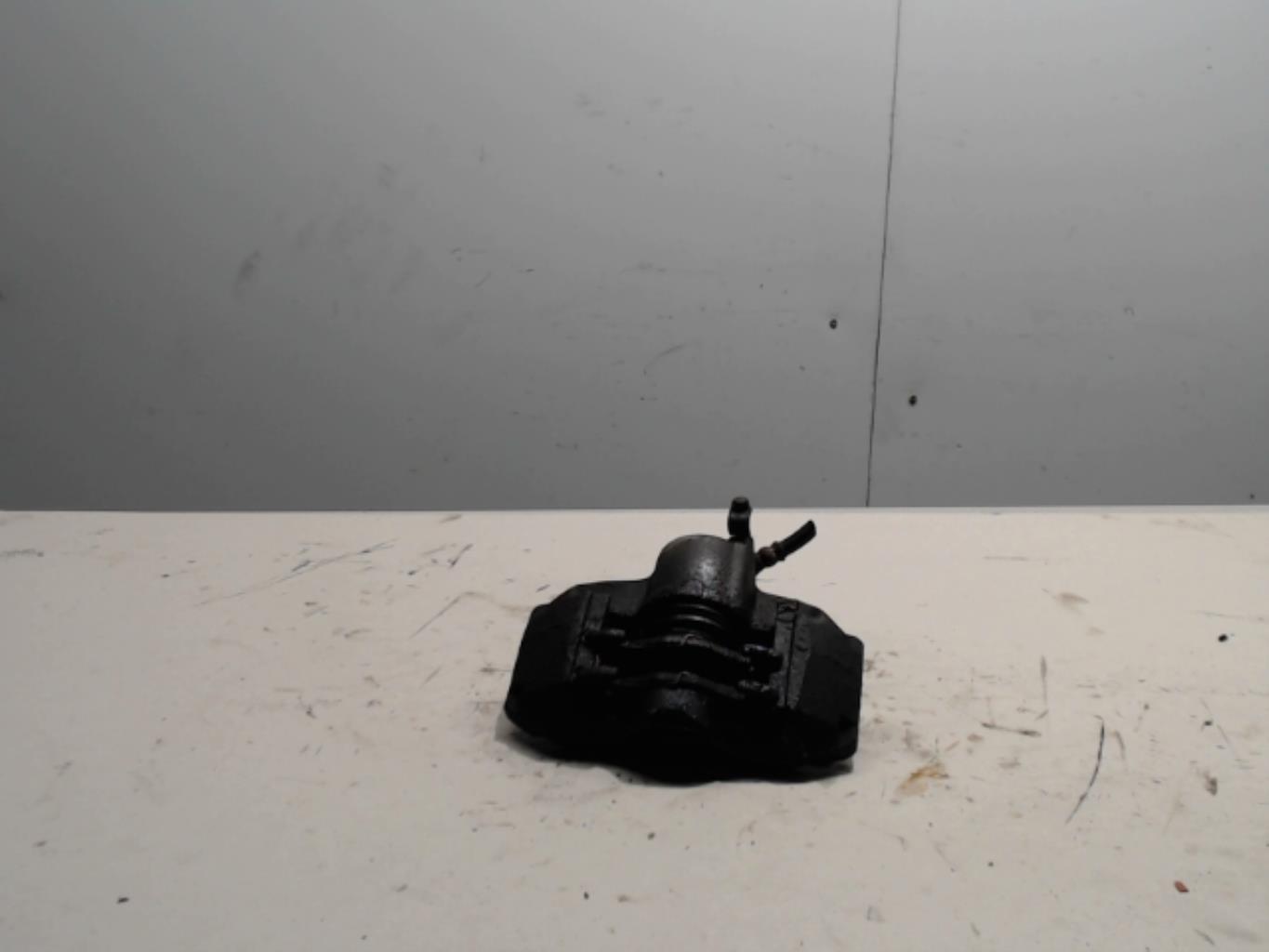 Etrier avant gauche (freinage)