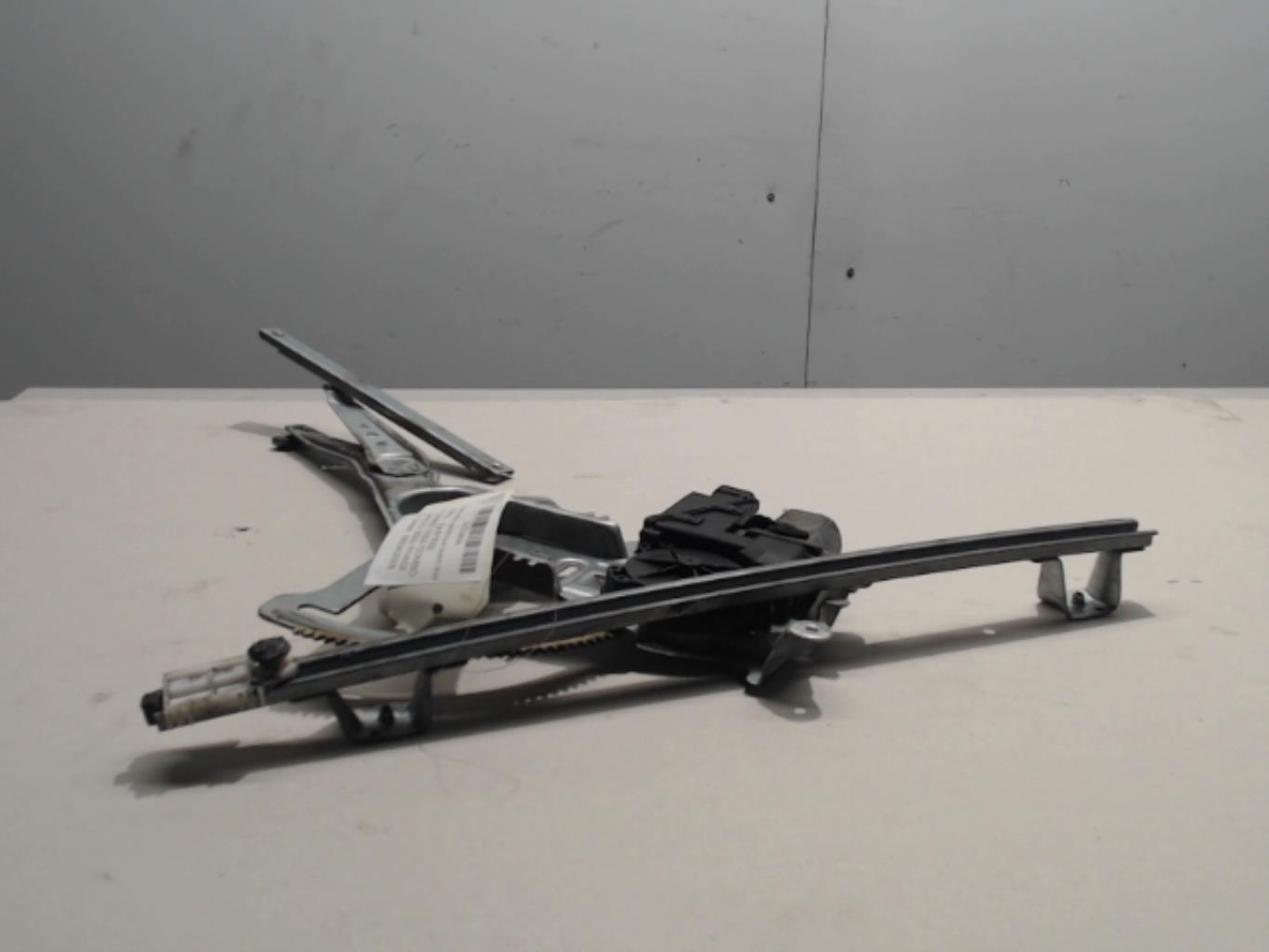 Leve vitre electrique avant droit