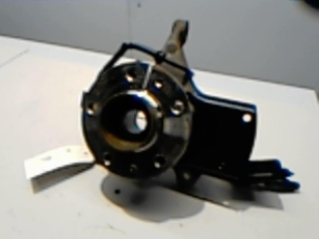 Fusee avant gauche