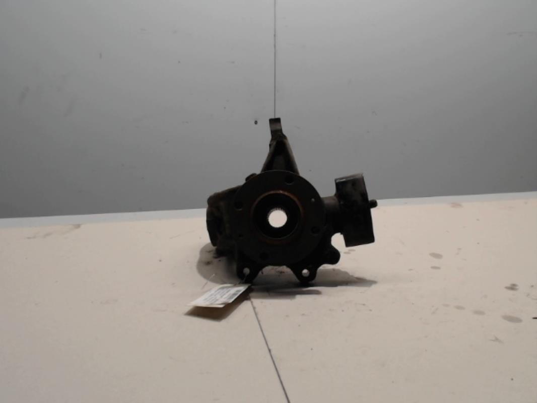 Fusee avant gauche