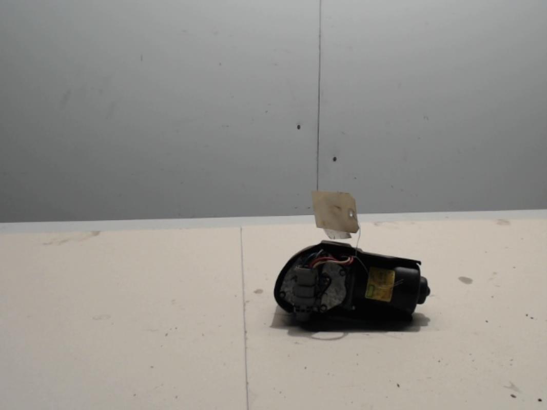Moteur essuie glace avant