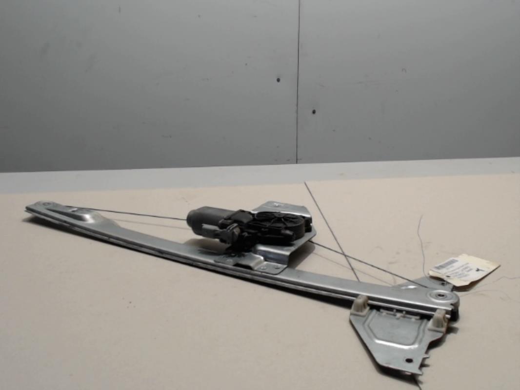 Leve vitre electrique avant droit