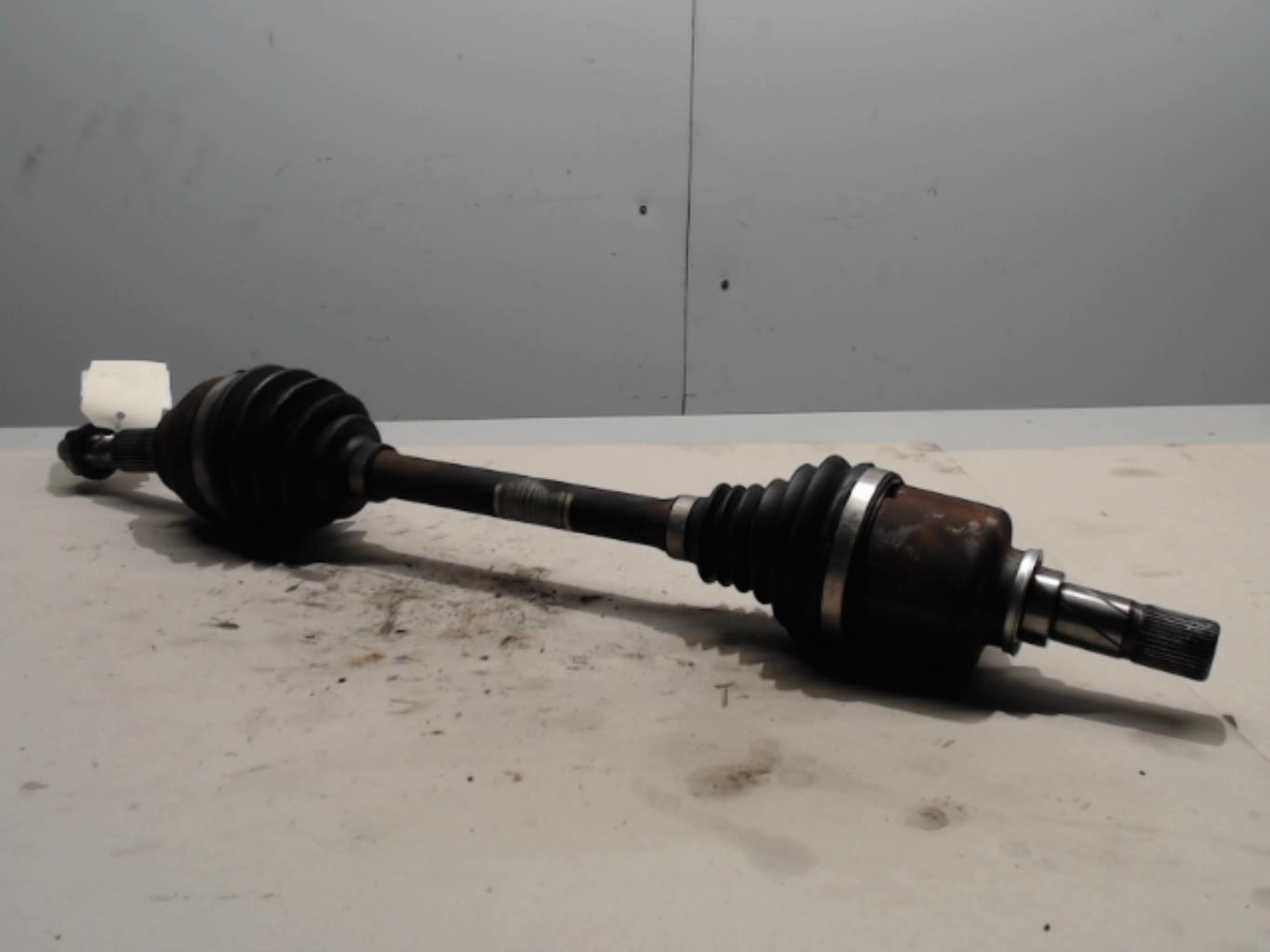 Cardan gauche (transmission)