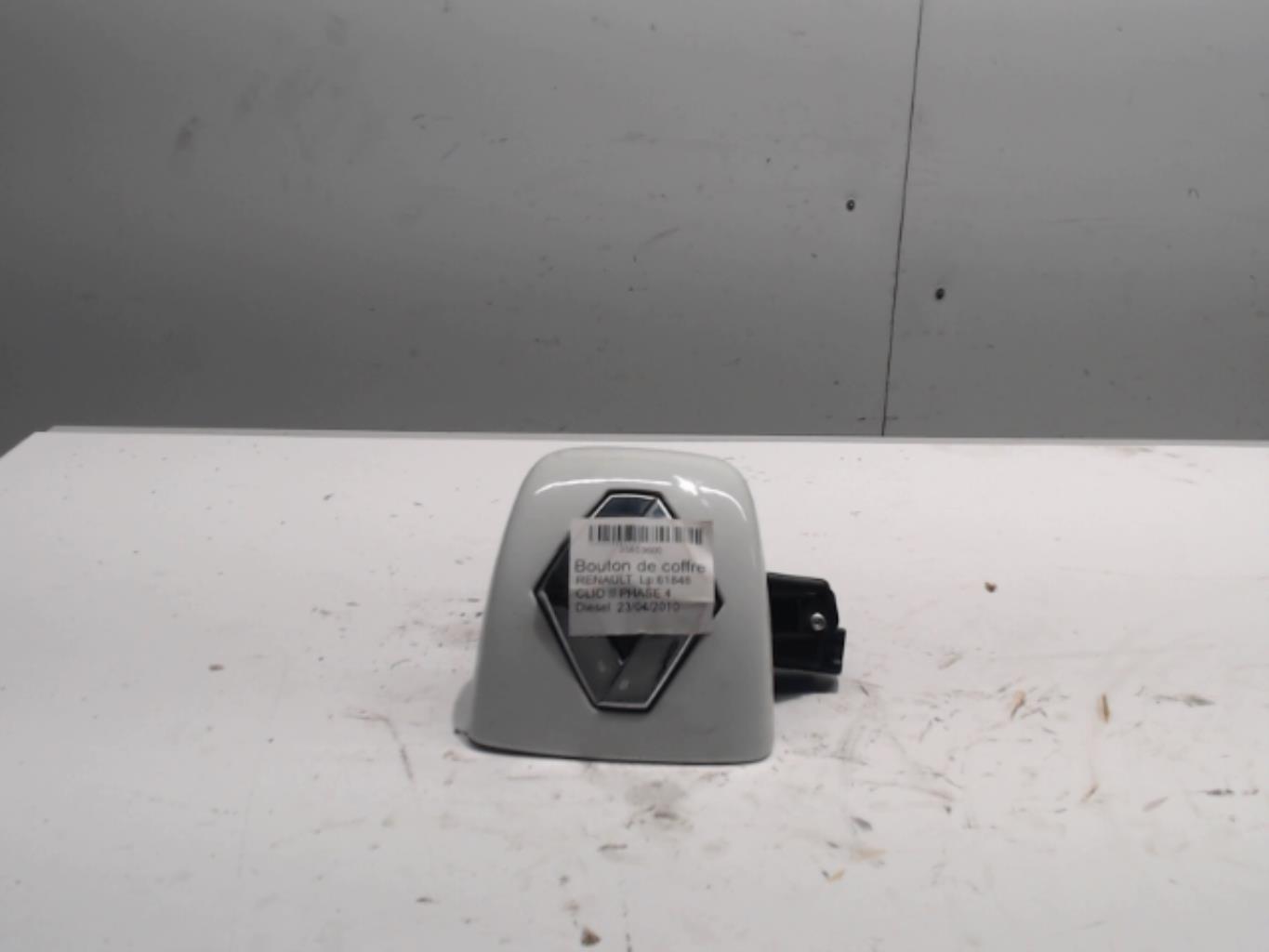 Bouton de coffre