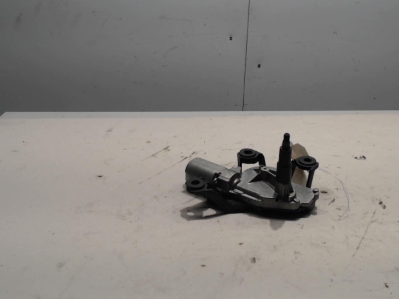 Moteur essuie glace arriere