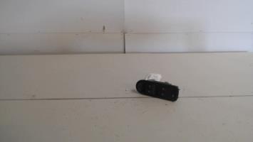 Interrupteur de leve vitre avant gauche