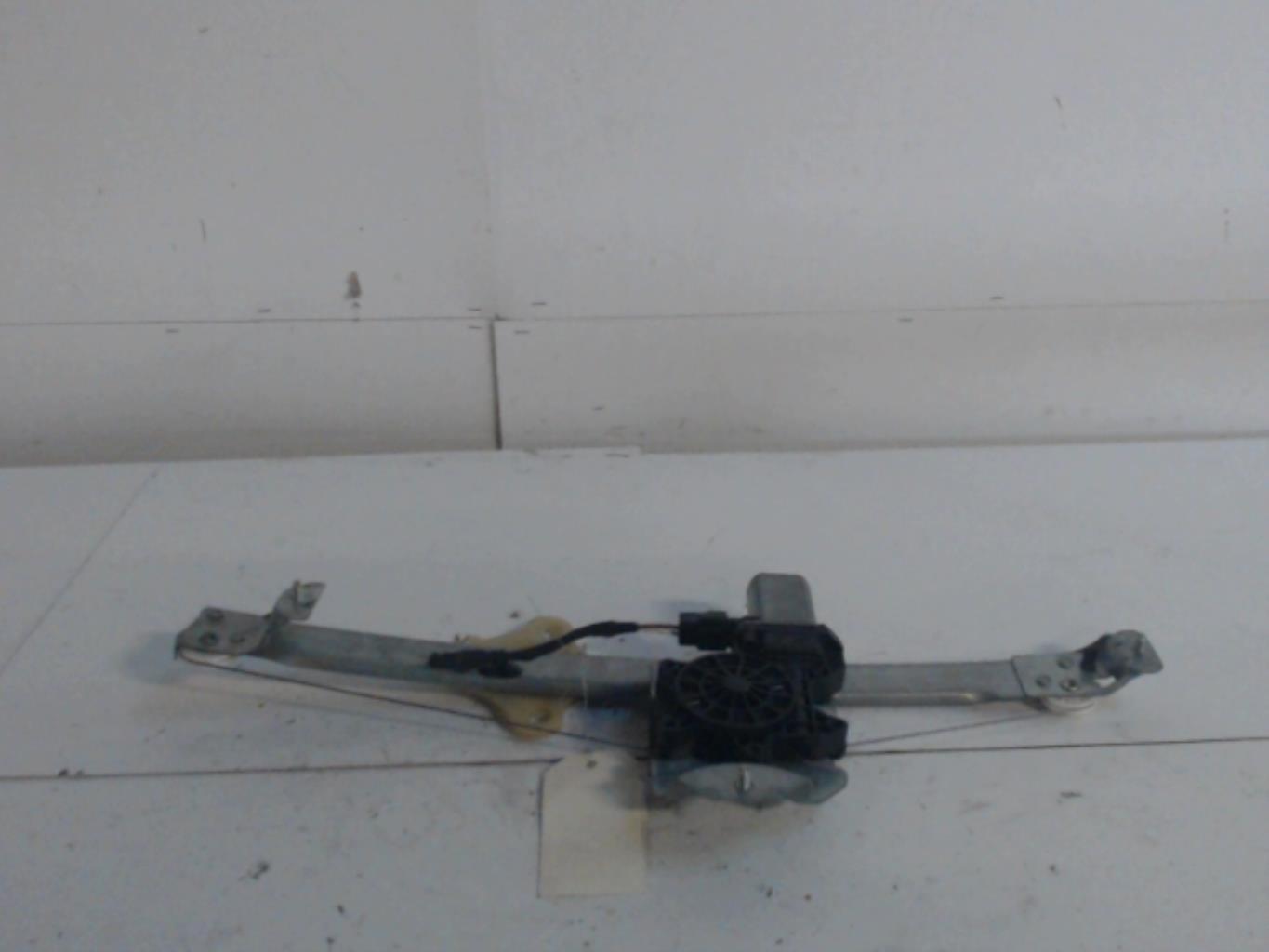 Leve vitre electrique avant gauche