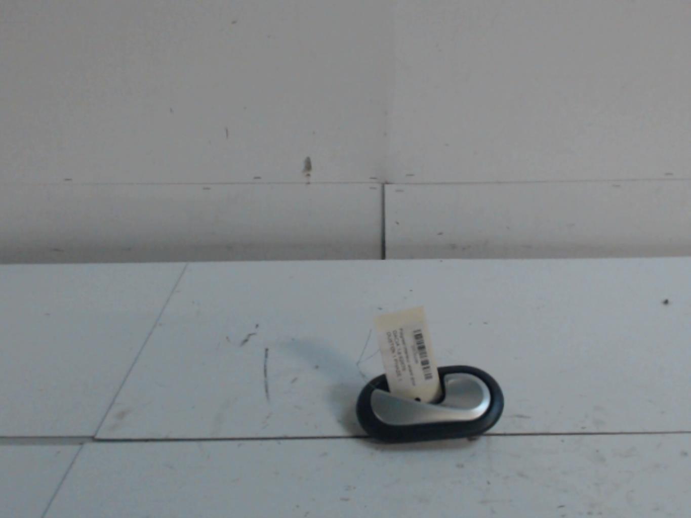 Poignee interieur avant droit