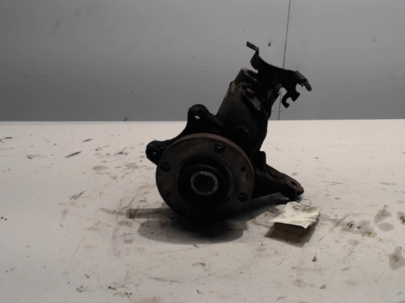 Fusee avant gauche