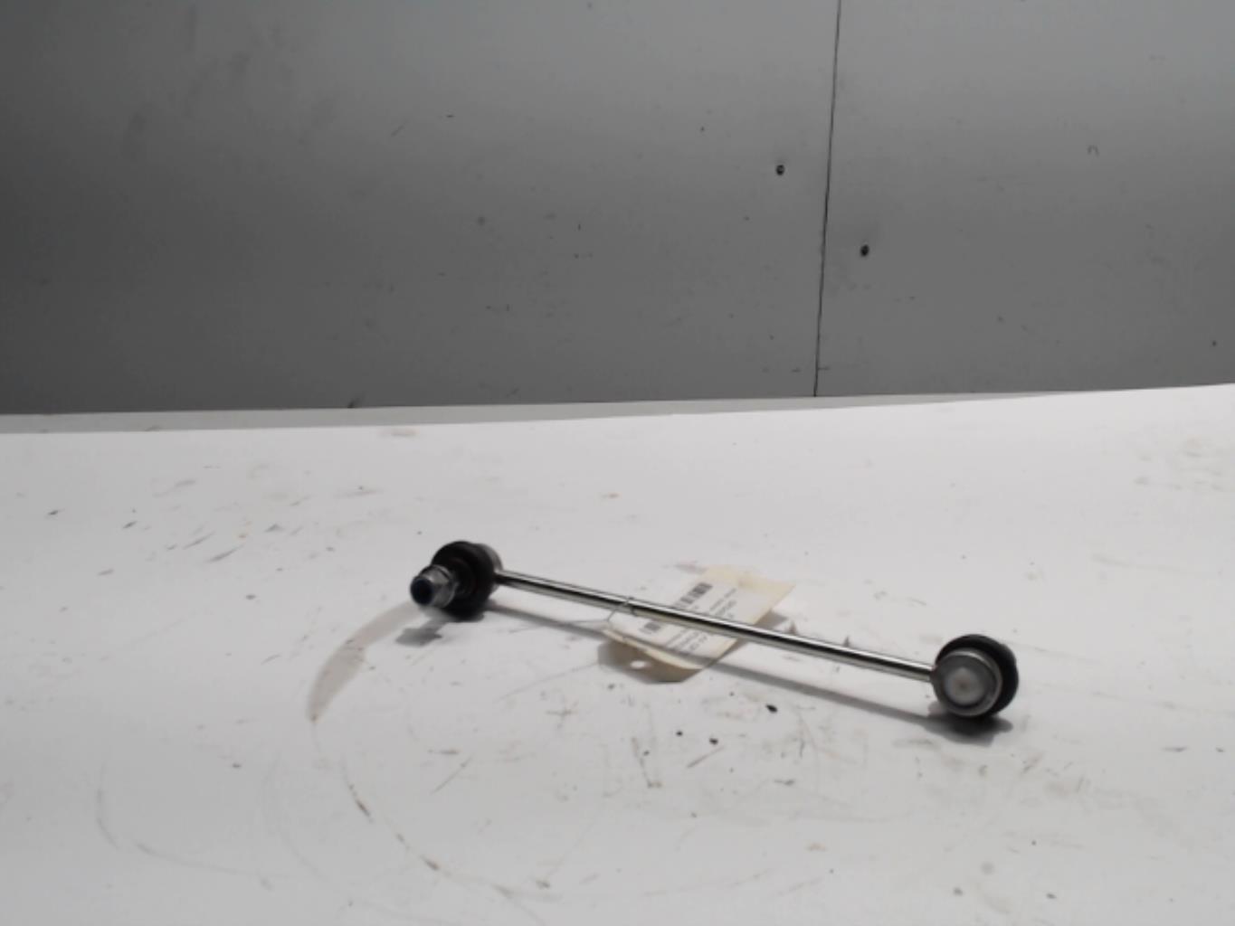 Bielette barre stabilisatrice avant droit