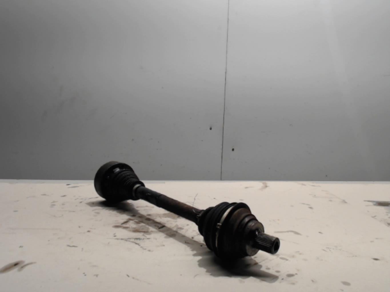 Cardan gauche (transmission)
