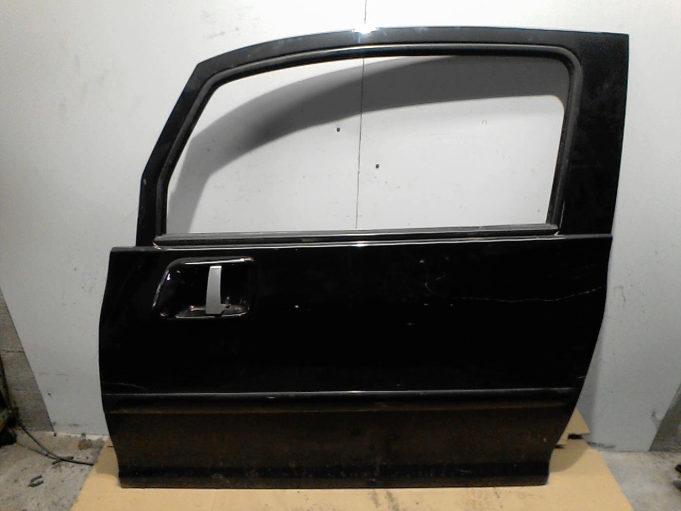 Porte avant gauche