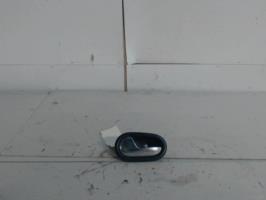 Poignee interieur avant gauche