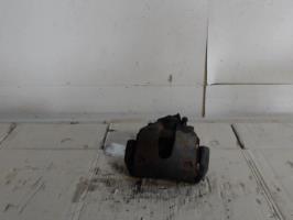Etrier avant gauche (freinage)