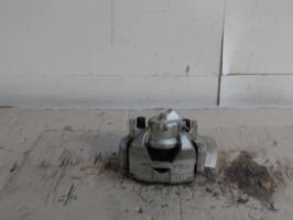 Etrier avant gauche (freinage)