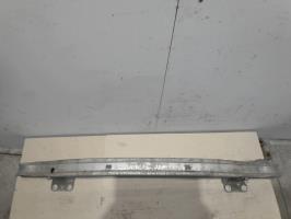 Renfort pare choc avant (traverse)