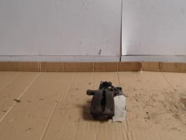 Etrier arriere droit (freinage)