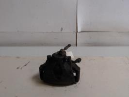 Etrier avant gauche (freinage)