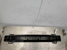 Renfort pare choc avant (traverse)