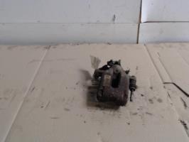 Etrier arriere droit (freinage)