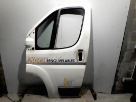 Porte avant gauche