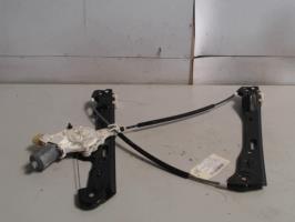Leve vitre electrique avant droit