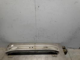 Renfort pare choc avant (traverse)