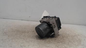 Bloc ABS (freins anti-blocage)