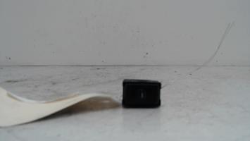 Interrupteur de leve vitre avant droit