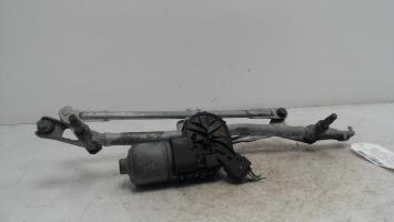 Moteur essuie glace avant