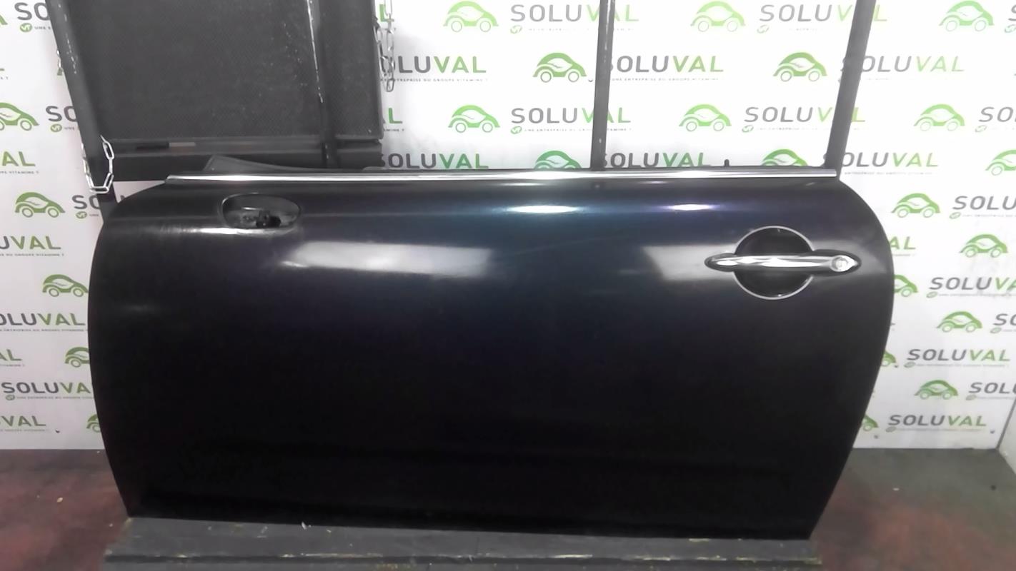 Porte avant gauche