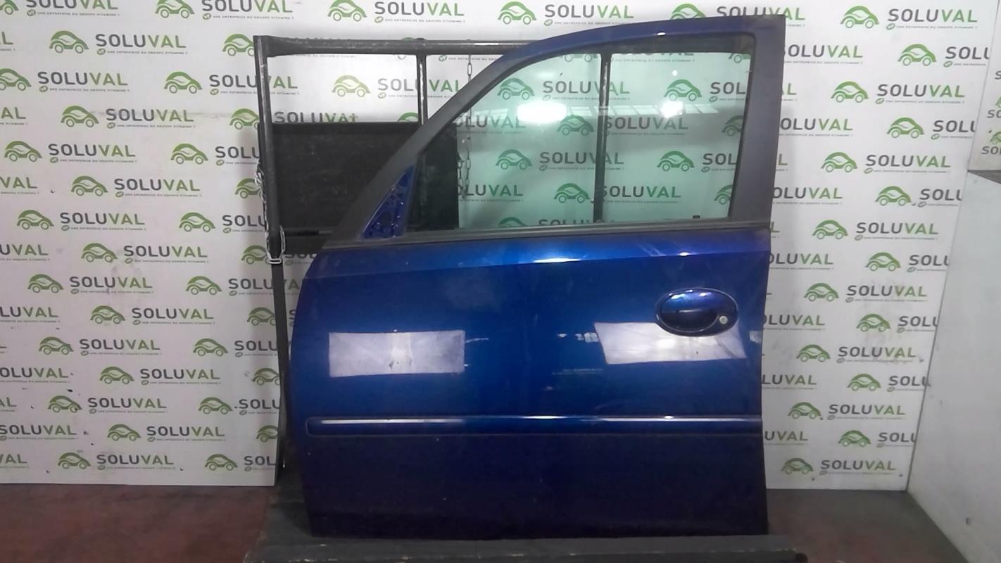 Puerta delantera izquierda