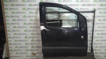 Porte avant droit