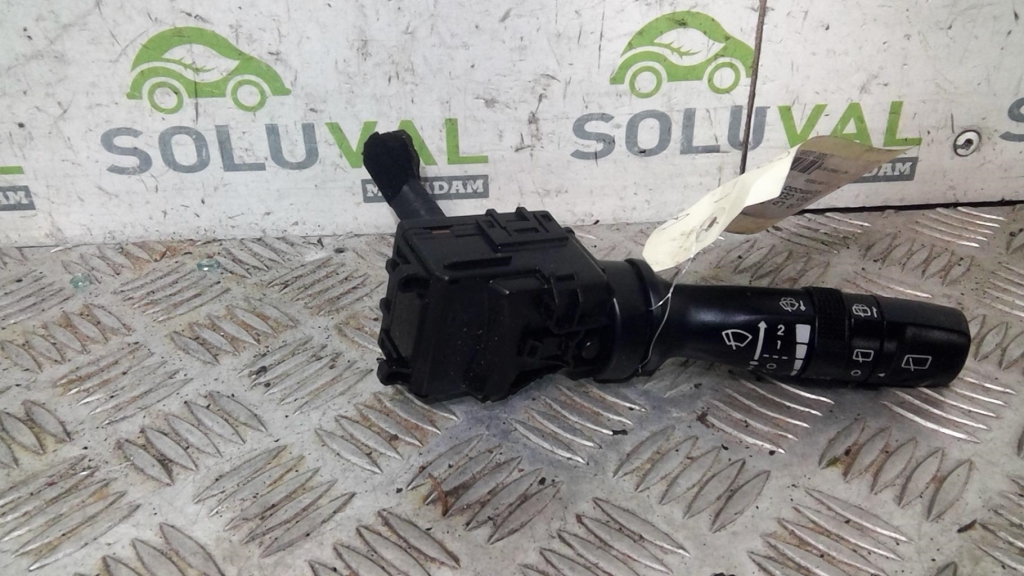 Commodo d'essuie glaces