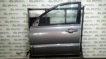 Puerta delantera izquierda
