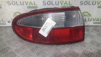 Fanale posteriore principale sinistro (luci)