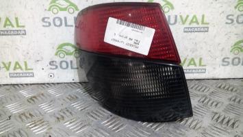 Fanale posteriore principale sinistro (luci)