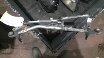 Moteur essuie glace avant