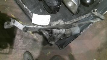 Moteur essuie glace avant