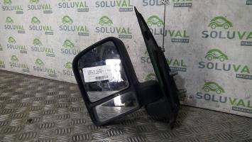 Retrovisor izquierdo