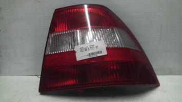 Fanale posteriore principale destro (luci)
