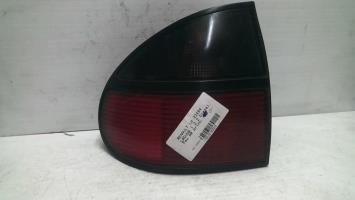 Fanale posteriore principale sinistro (luci)