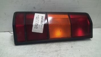 Fanale posteriore principale sinistro (luci)