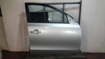 Porte avant droit