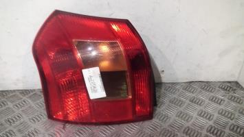 Fanale posteriore principale sinistro (luci)