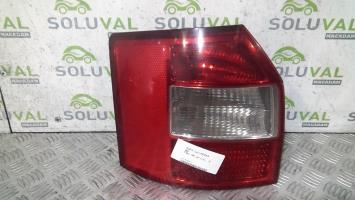 Fanale posteriore principale sinistro (luci)