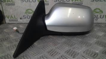 Retrovisor izquierdo