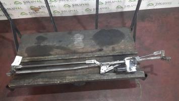 Motore tergicristallo anteriore