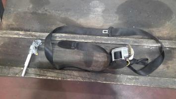 Ceinture avant droit